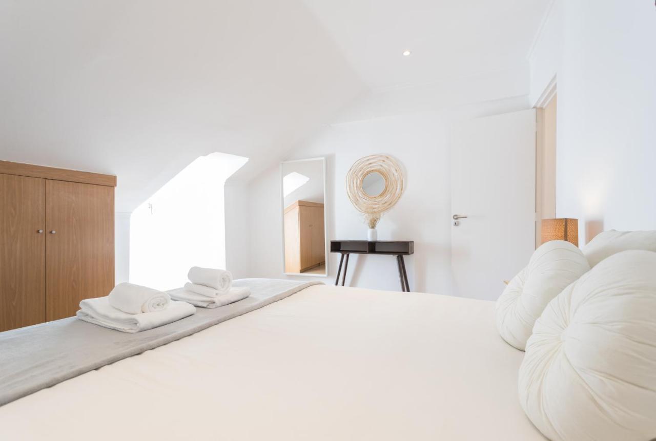 Apartamento Rato Cozy 3Br W/Balcony - By Lu Holidays Lisboa Exterior foto