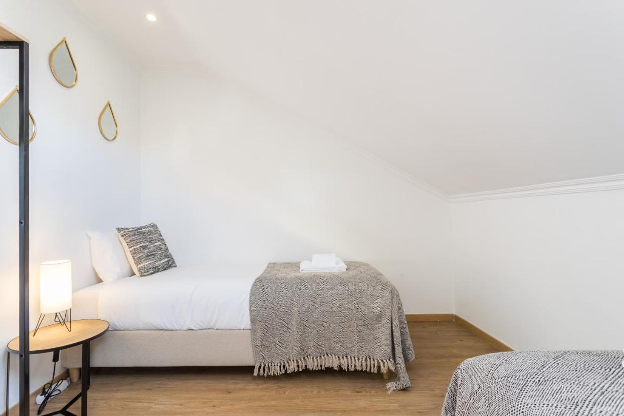 Apartamento Rato Cozy 3Br W/Balcony - By Lu Holidays Lisboa Exterior foto